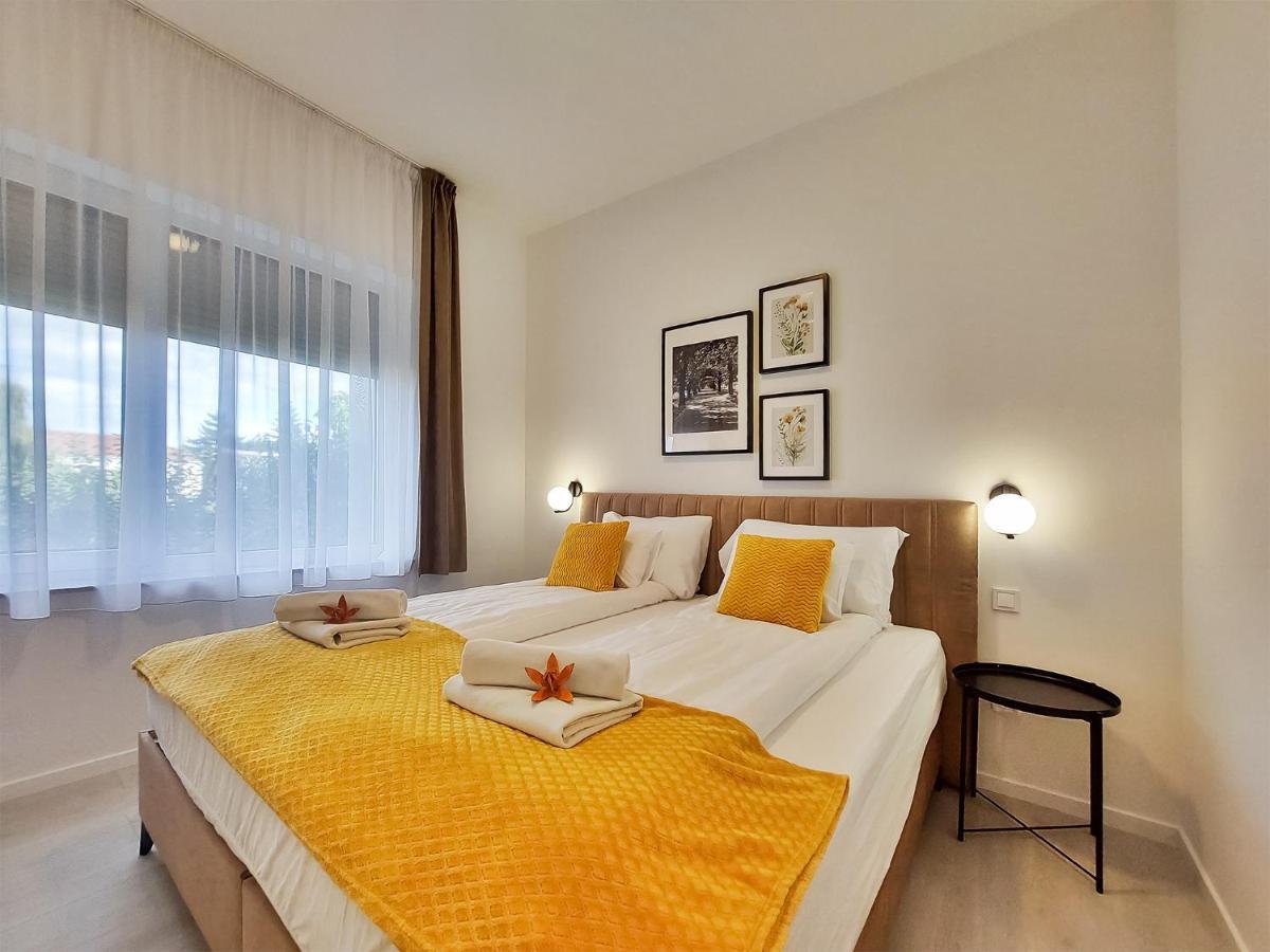 Linden Apartman 106 - Adults Only Mosonmagyaróvár Dış mekan fotoğraf