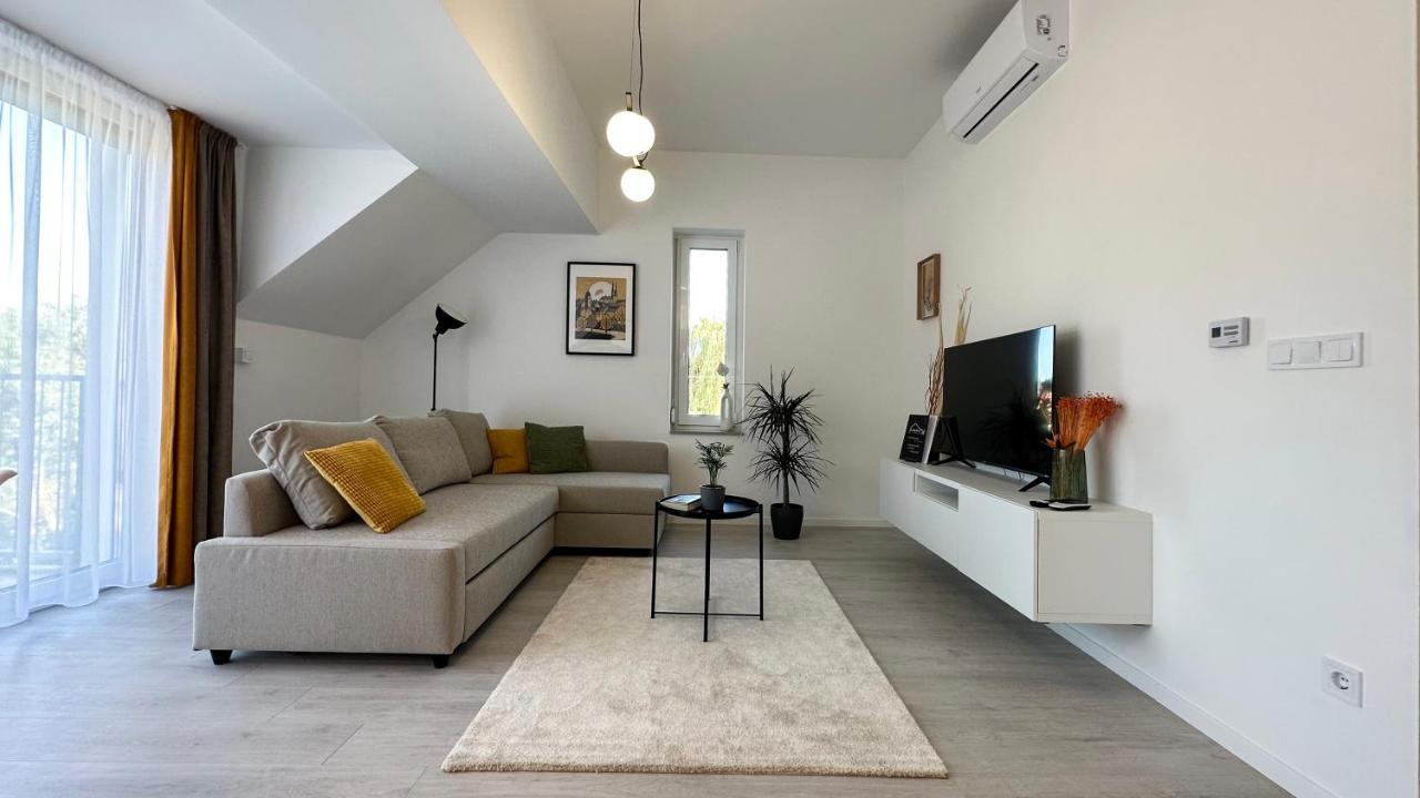 Linden Apartman 106 - Adults Only Mosonmagyaróvár Dış mekan fotoğraf