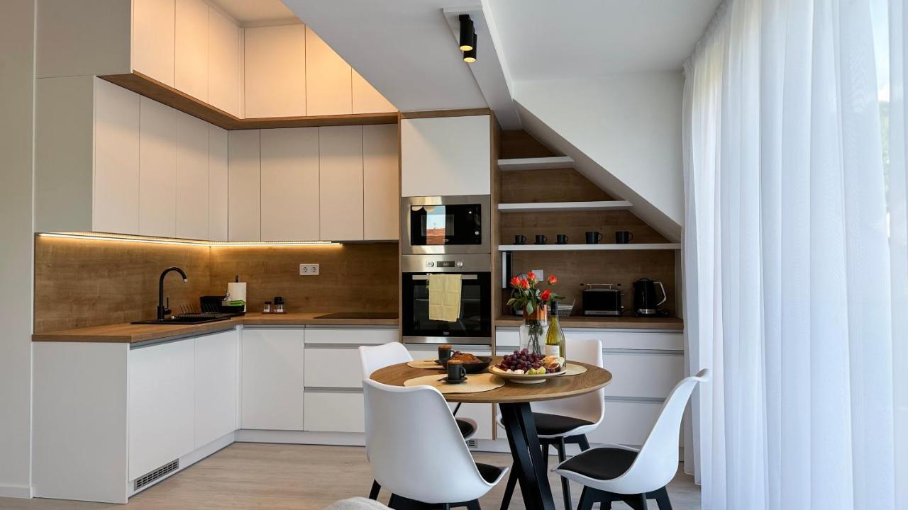 Linden Apartman 106 - Adults Only Mosonmagyaróvár Dış mekan fotoğraf