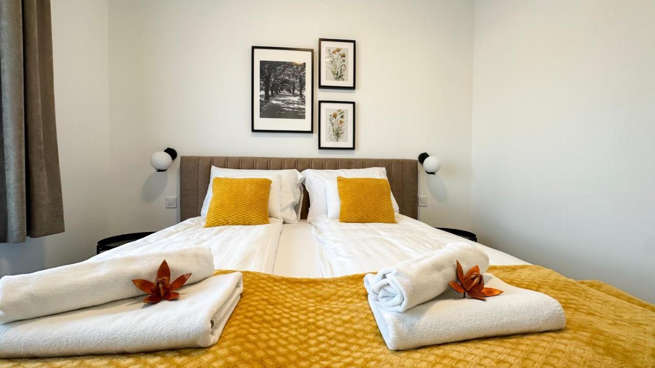Linden Apartman 106 - Adults Only Mosonmagyaróvár Dış mekan fotoğraf