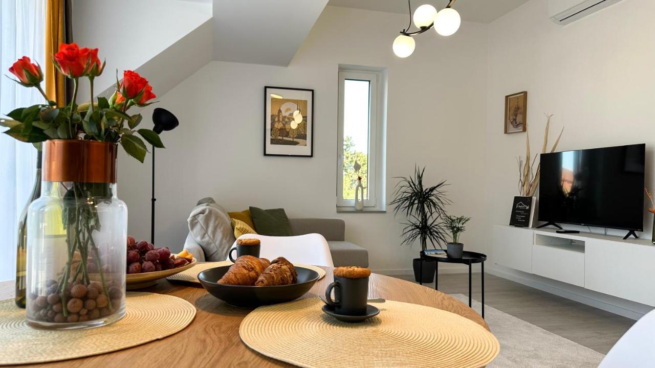 Linden Apartman 106 - Adults Only Mosonmagyaróvár Dış mekan fotoğraf